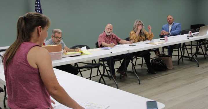 Board hears complaints about animal control enforcement