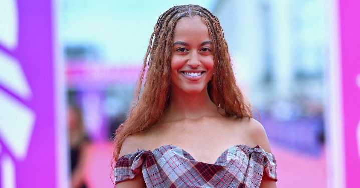 Malia Obama Faces Plagiarism Claims Amid Parents' Divorce Rumors