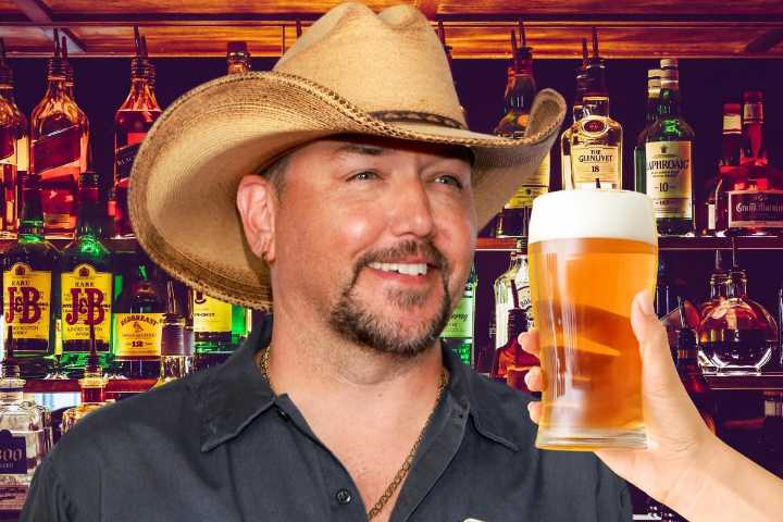 Jason Aldean Admits It’s Weird Having Beers With His Oldest Daughter [Exclusive]