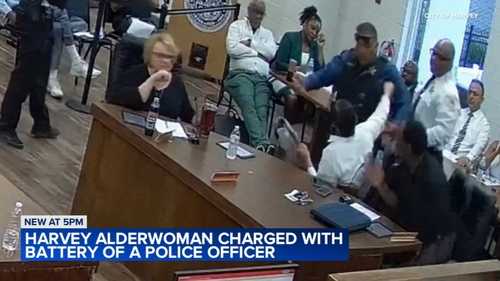 Harvey Alderwoman Colby Chapman arrested, charged with aggravated battery of police officer, officials say