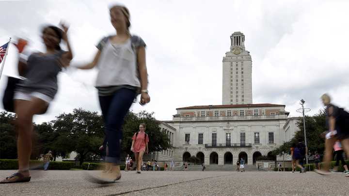 Demanda contra Texas busca bloquear ley que otorga matrícula reducida a dreamers