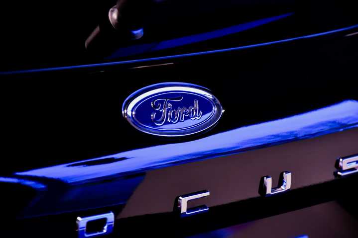GM, Ford y Stellantis reciben licencias de exportación de tierras raras de China