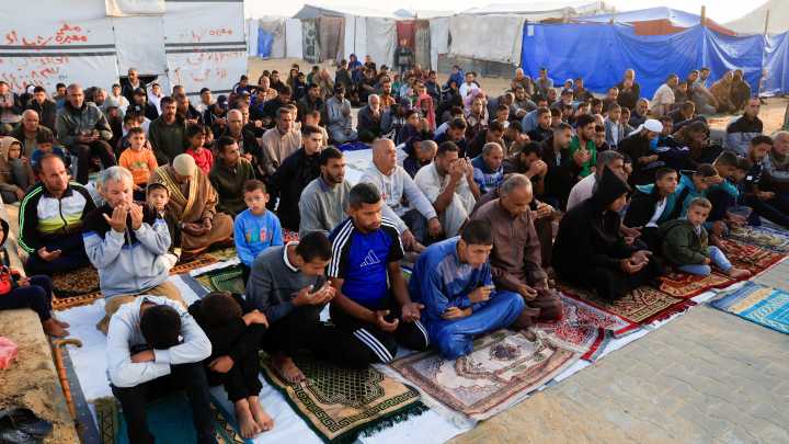 Muslims in Gaza mark Eid amid mourning and destruction