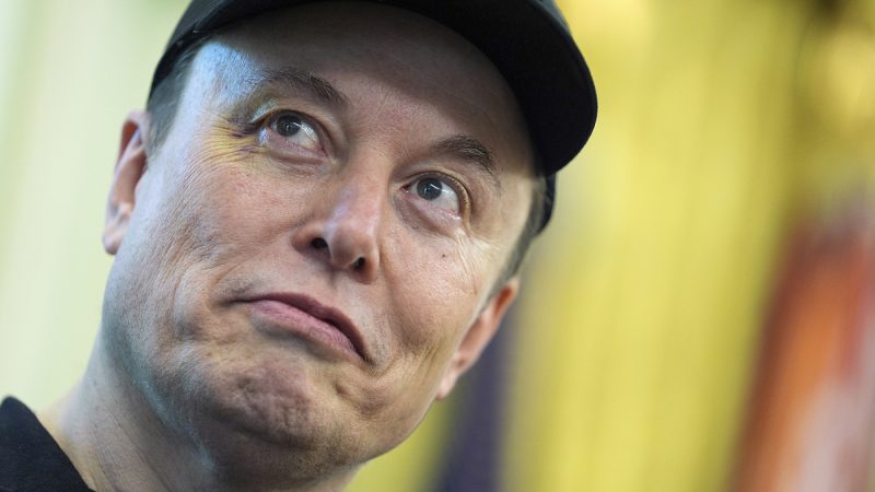 Musk backs call to impeach Trump, replace him with Vance