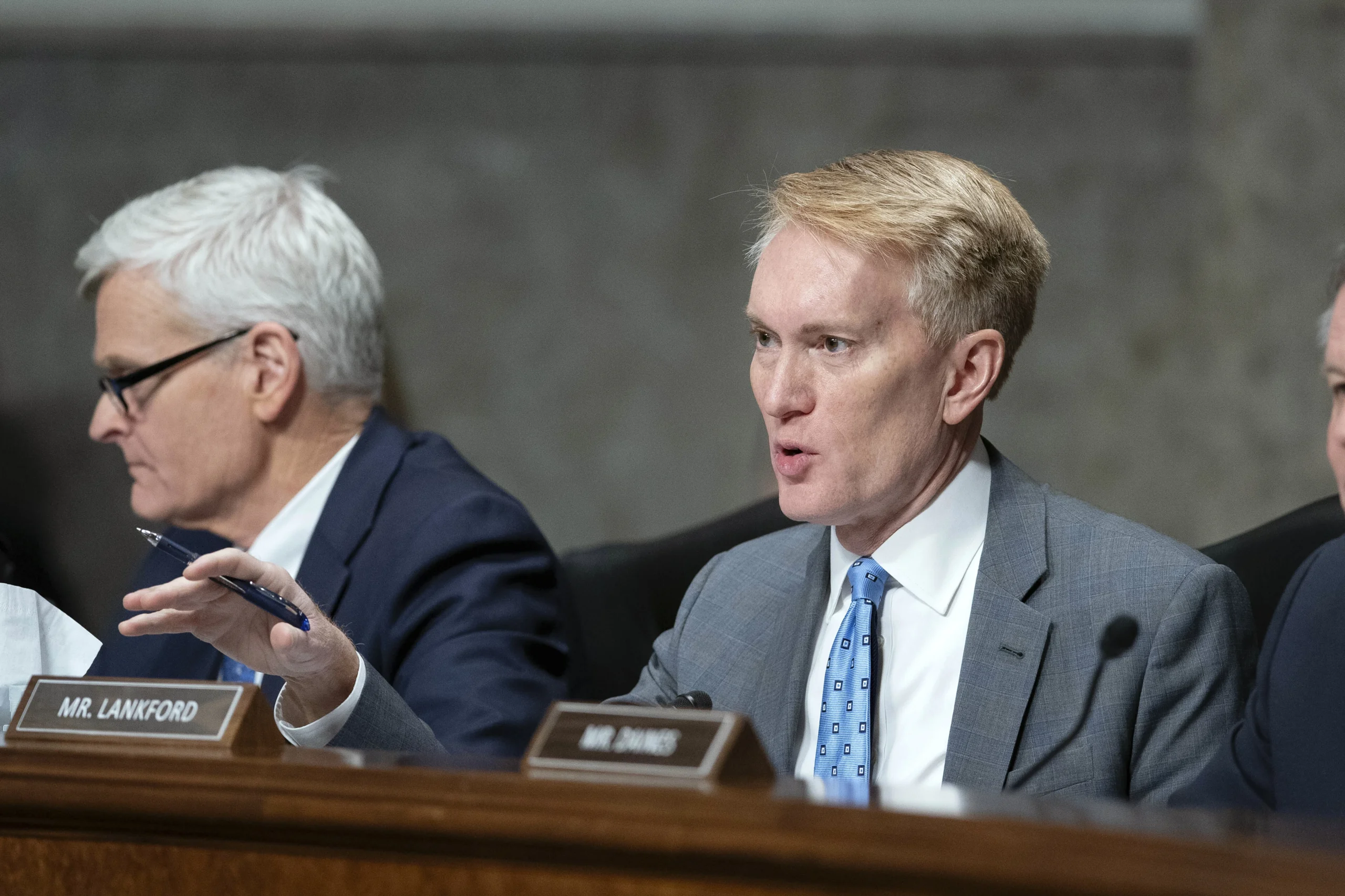 Middle East cheers Trump's Syrian policy, Lankford says