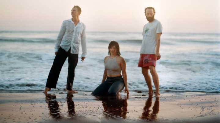 Big Thief Announce New Album Double Infinity, Share New Song “Incomprehensible”: Listen