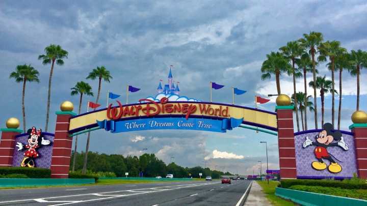 Disney impulsa la economía de EE.UU. con sus parques temáticos y planea nuevas expansiones