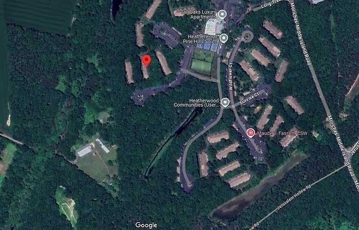 Police Investigating Fatal Shooting of 33-Year-Old Woman Found in Moriches Parking Lot