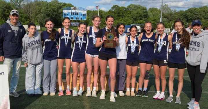 Middle School Outdoor Track: Broad Rock girls win state title