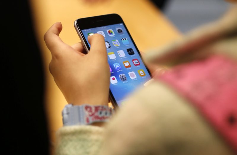 Judge blocks Florida law barring minors from social media
