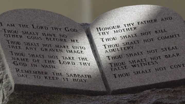 The Ten Commandments in Arabic? A bold protest is being planned against Texas’ new classroom law