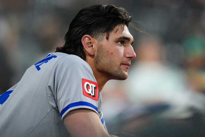 Complete eighth inning meltdown leads to 7