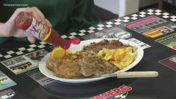Hotrodders Café serves hits in Chesapeake