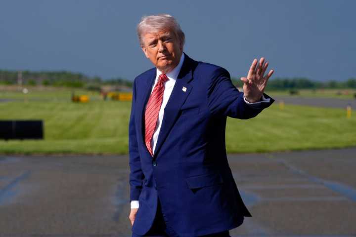 Trump's threat to cut California's federal funds after AB Hernandez's CIF wins 'is political extortion'