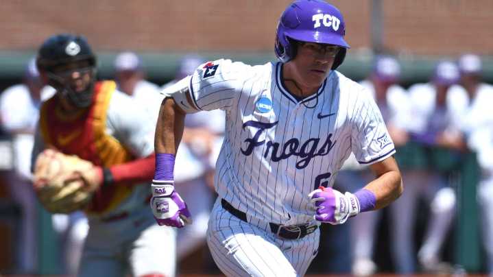 Oregon State defeats TCU with four home runs