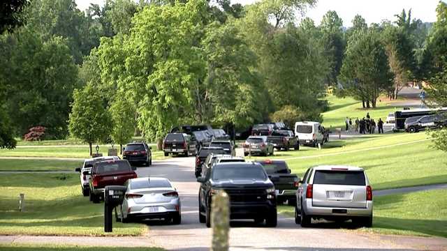 1 dead, 11 others injured in North Carolina overnight shooting