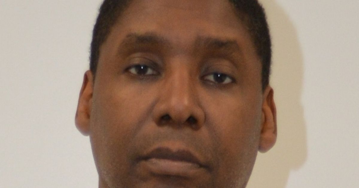 West London teacher jailed for flogging £140K of art to 'terrorist group funder'