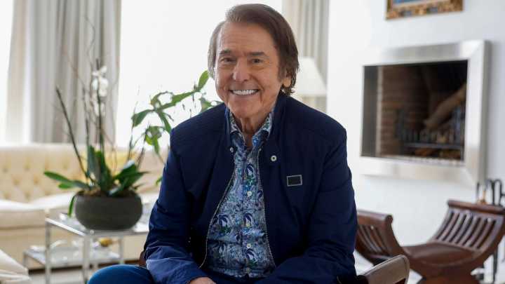 La Academia Latina de la Grabación reconocerá a Raphael como la Persona del Año