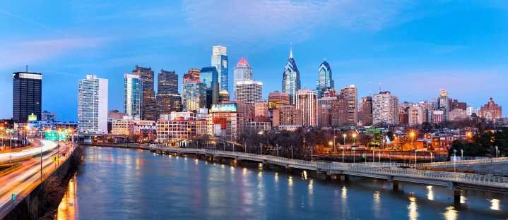 Dragon boat capsizes on Schuylkill River, all 12 rescued