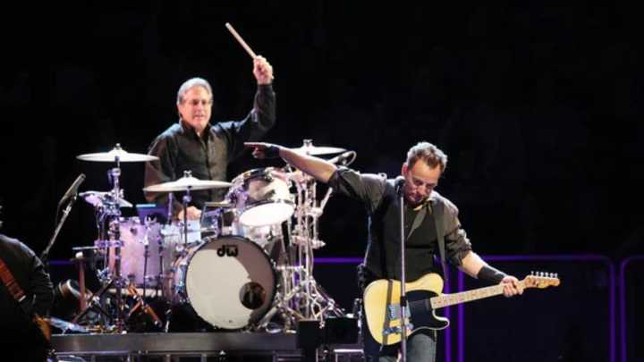 Bruce Springsteen’s European tour comes with a warning about the battle for America’s soul
