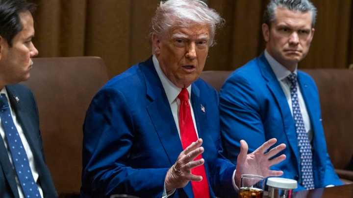Trump prohíbe la entrada a EEUU a los ciudadanos de 12 países de mayoría musulmana