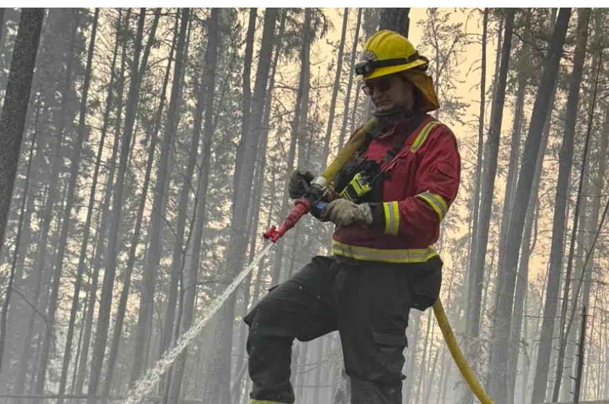 Experts weigh in on effects from extended wildfire smoke inhalation