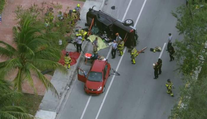 1 dead, roads closed after truck overturns in Miami Gardens