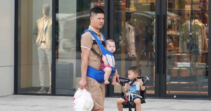Vietnam scraps two-child policy as aging threatens economic growth