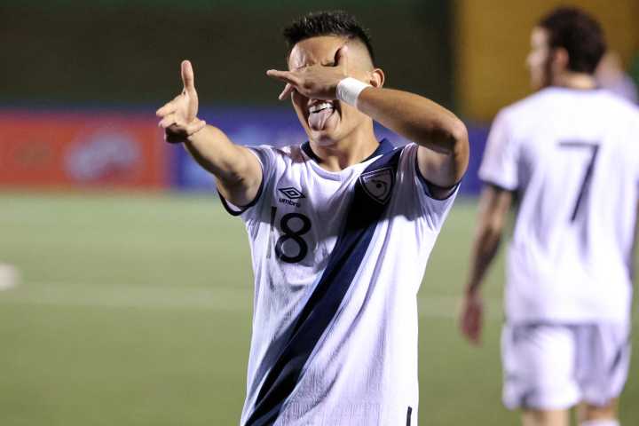 4-2. Guatemala supera a República Dominicana con un triplete de Óscar Santis