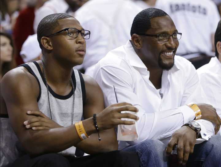 “You’re So Missed”: Ravens Legend Ray Lewis Mourns Deceased Son on Special Day Ray Lewis honors late son Ray III with emotional Thailand beach celebration on what would've been his 30th birthday. Anan