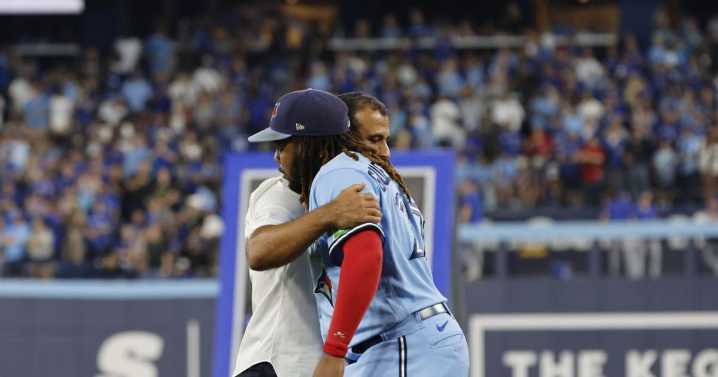 Jose Bautista on Vlad Guerrero’s contract, Blue Jays future