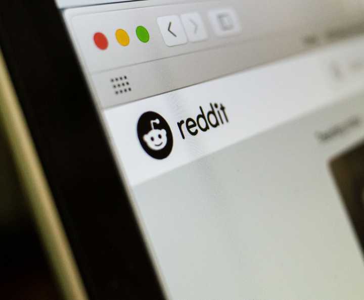 Reddit Suit Against Anthropic Over Using Content to Train AI Cites Contract, Not Copyright