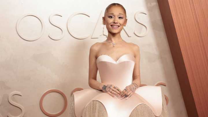 Find out which 'Drag Race’ queens Ariana Grande DM’d, 'Love you!'