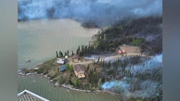 Tataskweyak wildfire evacuees in Thompson 'meeting place' hoping to reconnect with family all over