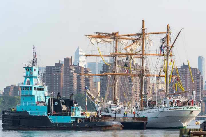 Estados Unidos inspecciona el buque ‘Cuauhtémoc’ tras el choque en el que murieron dos tripulantes de la Marina de México