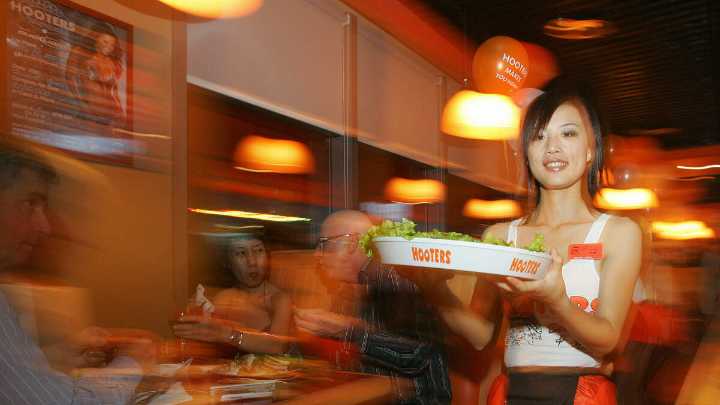 Bankrupt Restaurant Chain Closes Dozens Of Locations Across The Country