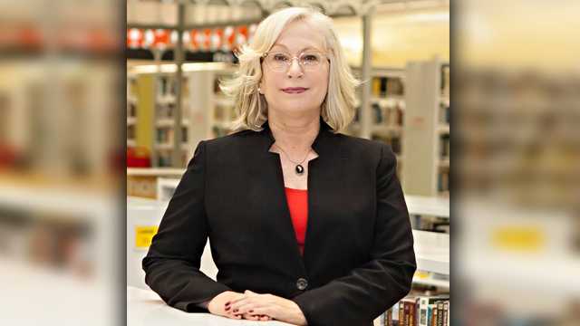 US Rep De La Cruz honors MPL librarian with Congressional Recognition