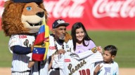 Jesús “Chivita” Lezama, el fanático número uno de los Leones del Caracas, cumple 102 años