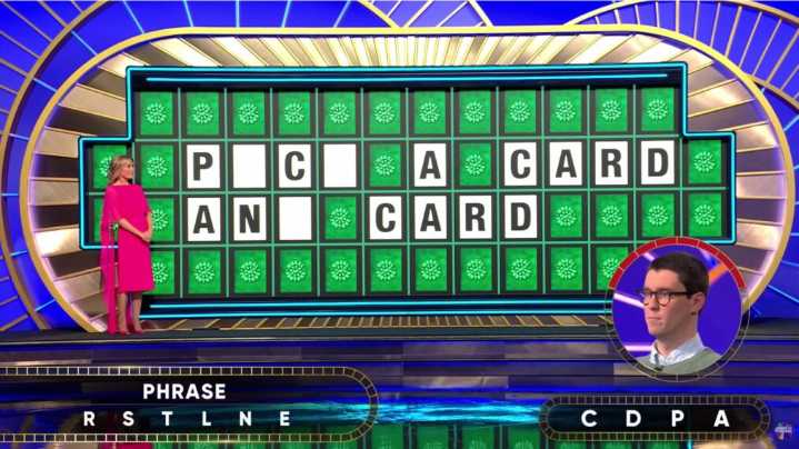 'Wheel of Fortune' Fans React as Player Nearly Misses $60,000 on 'Easy' Puzzle