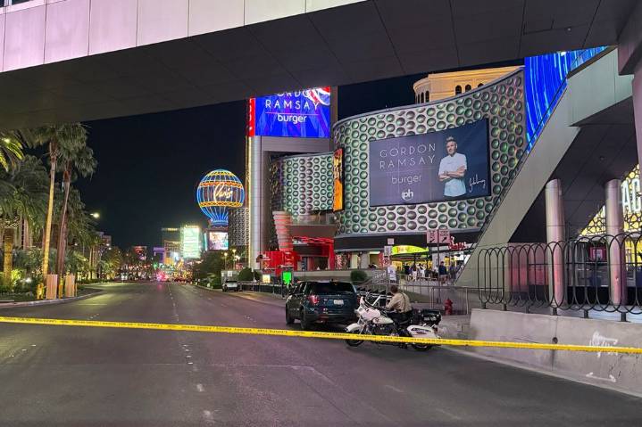 Two shot dead by Bellagio fountain in Las Vegas amid online feud