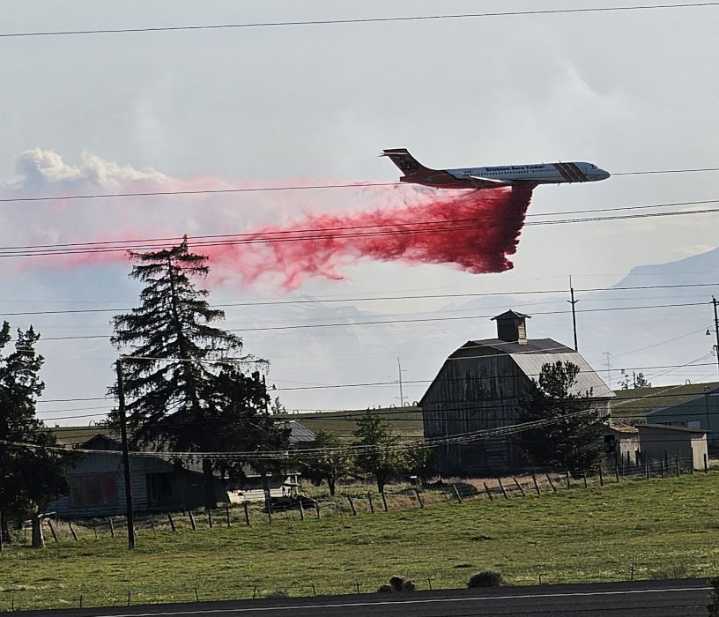 FIRE ALERT: Brushfire NW of Redmond off Euston Lane 15 acres; Level 2 ‘BE SET’ alert zone reduced, major CEC power line out