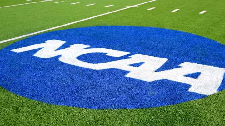 Federal judge approves $2.8B settlement, paving way for colleges to pay athletes millions