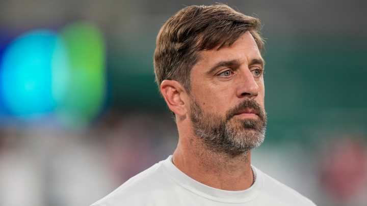 Report: Four-time MVP Aaron Rodgers intends to sign with Steelers