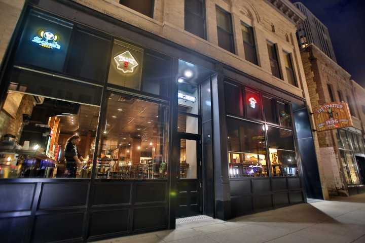 Downtown Fargo's Toasted Frog to remain open