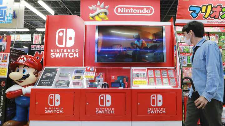 Lines form ahead of Nintendo Switch 2 release