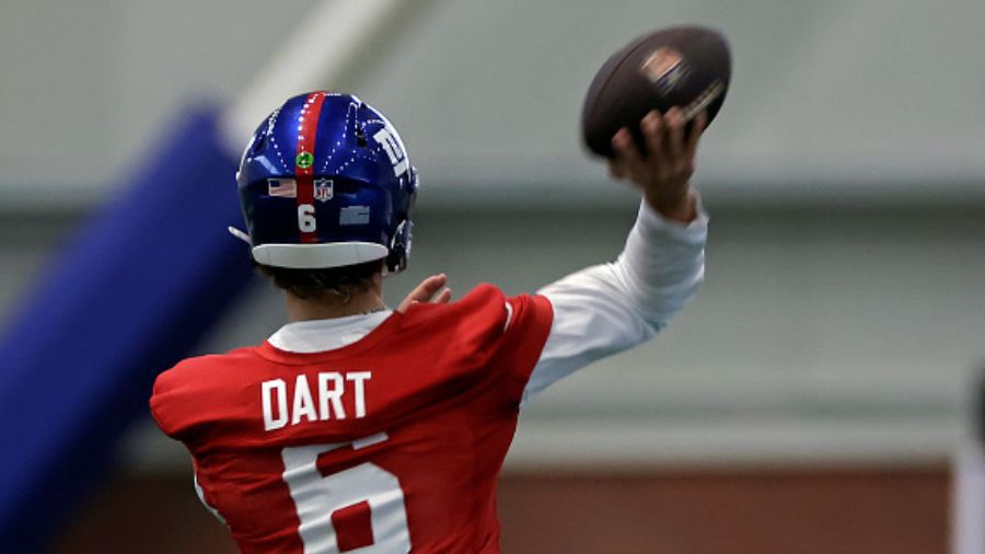 Eli Manning 'A Phone Call Away' If Jaxson Dart Wants Advice