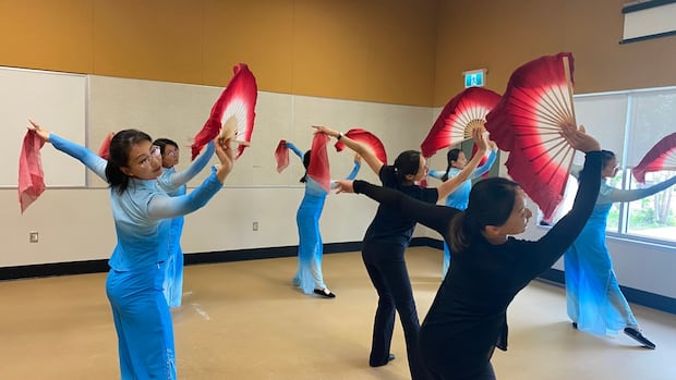 Dancers at Mosaic's Chinese pavilion say art allows them to transcend words