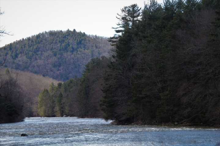 Man killed in jet ski crash on Housatonic River in Stratford