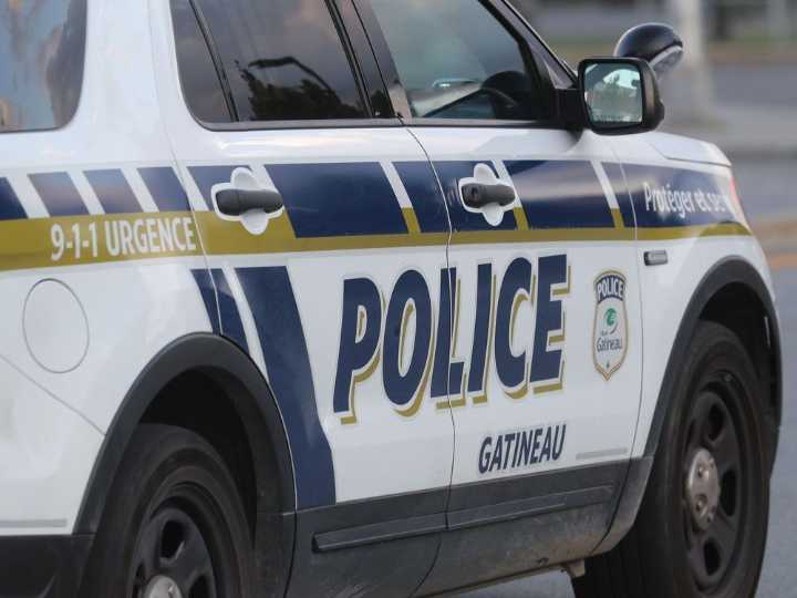 One dead, another injured in Gatineau car crash