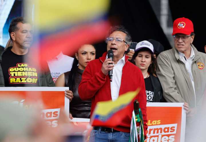 Petro exige a sus ministros firmar decreto de consulta popular: "Quien no firme, se va"